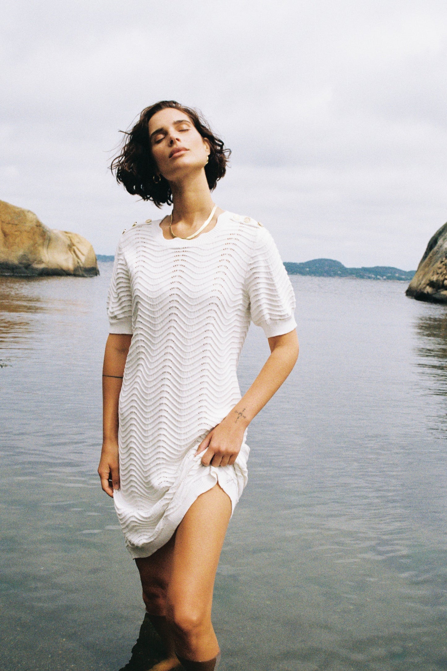 Katrin Uri The Wave Nicole Kjole