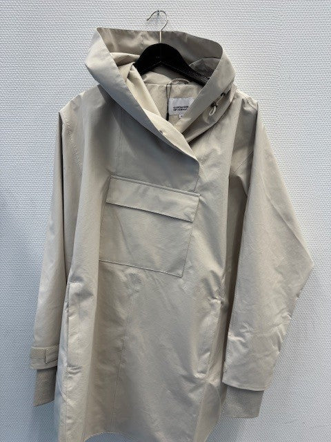 Aleksander Lily Poncho Birch