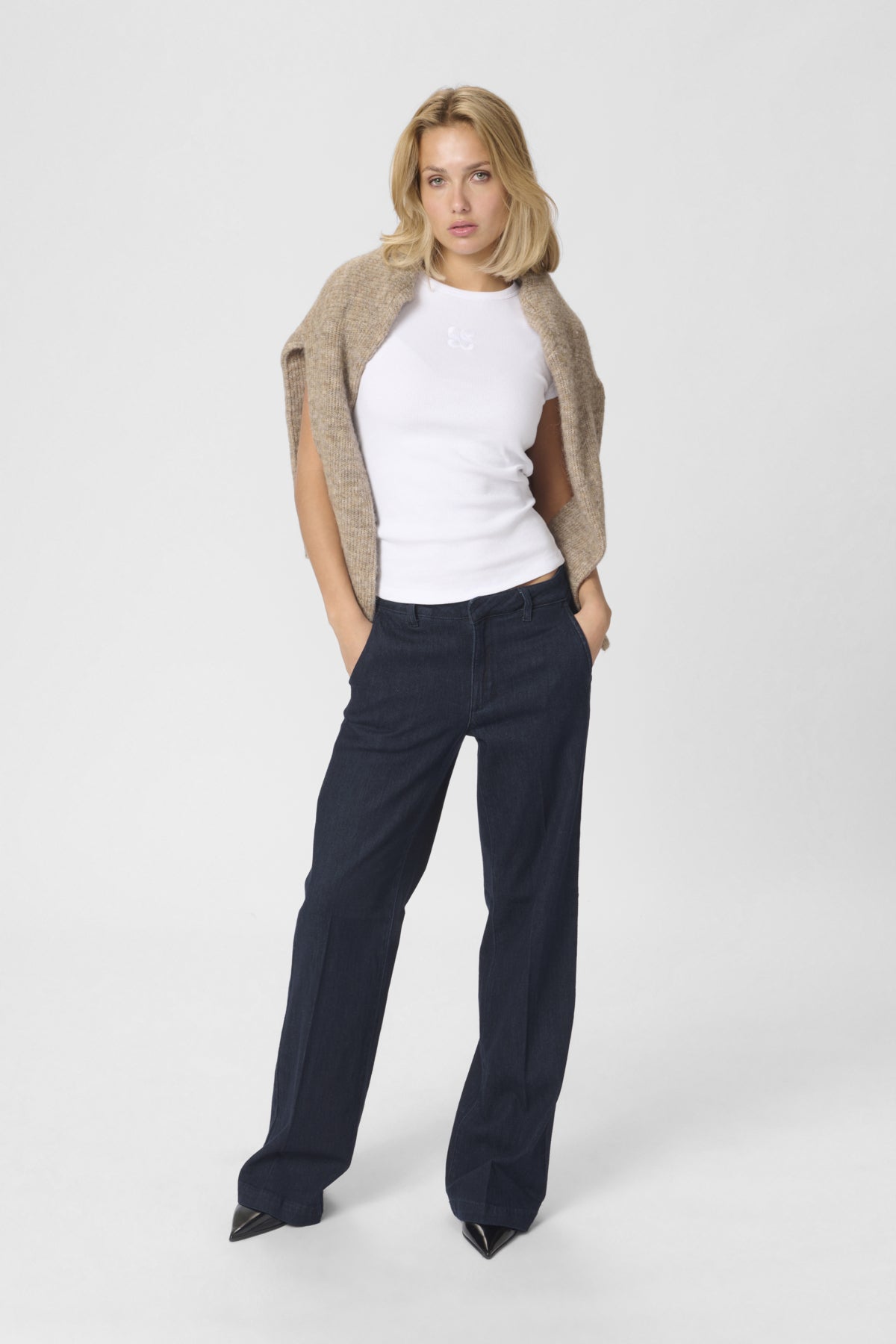 My Essential Wardrobe Lara Dark Blue Un-Wash Wide Pant