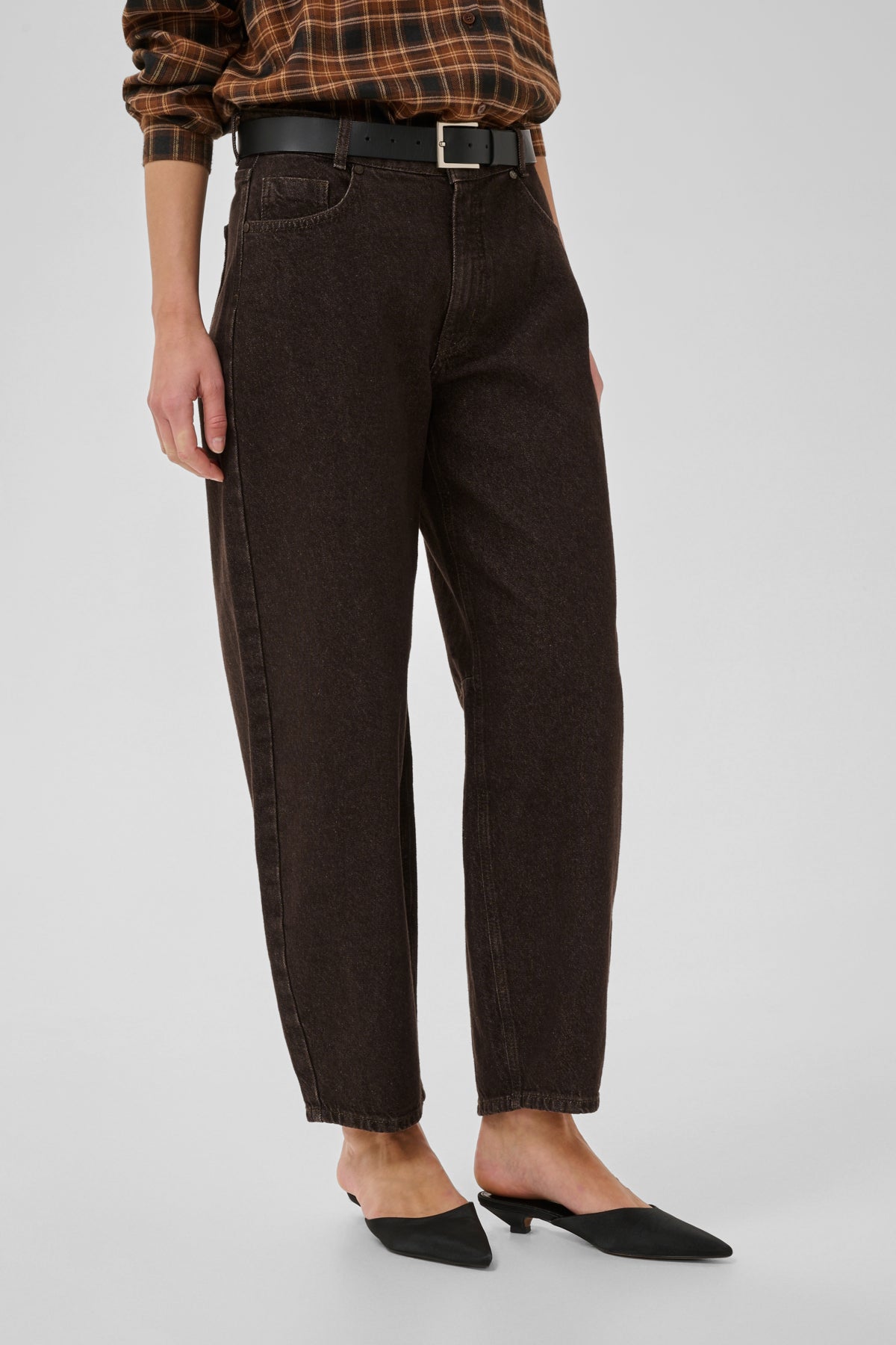My Essential Wardrobe Lance Barrel Jeans