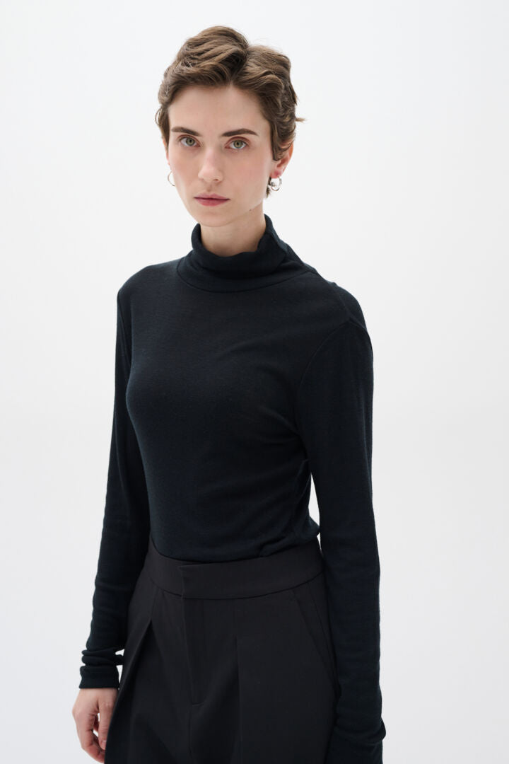 Inwear Fang Black Rollneck