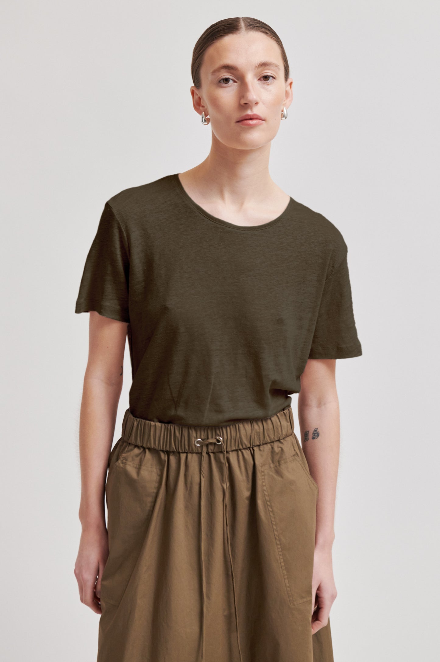 Second Female Peony Canteen Tee
