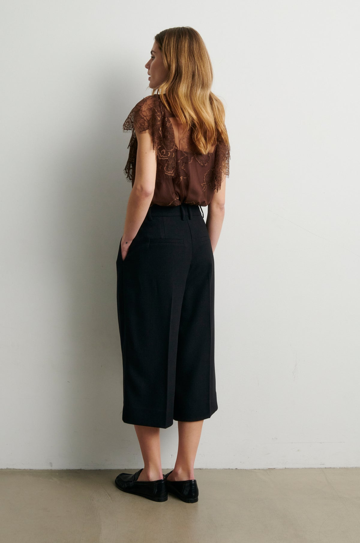 Second Female Wila Lace Blouse