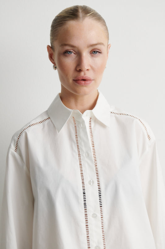 Second Female Jolien Shirt