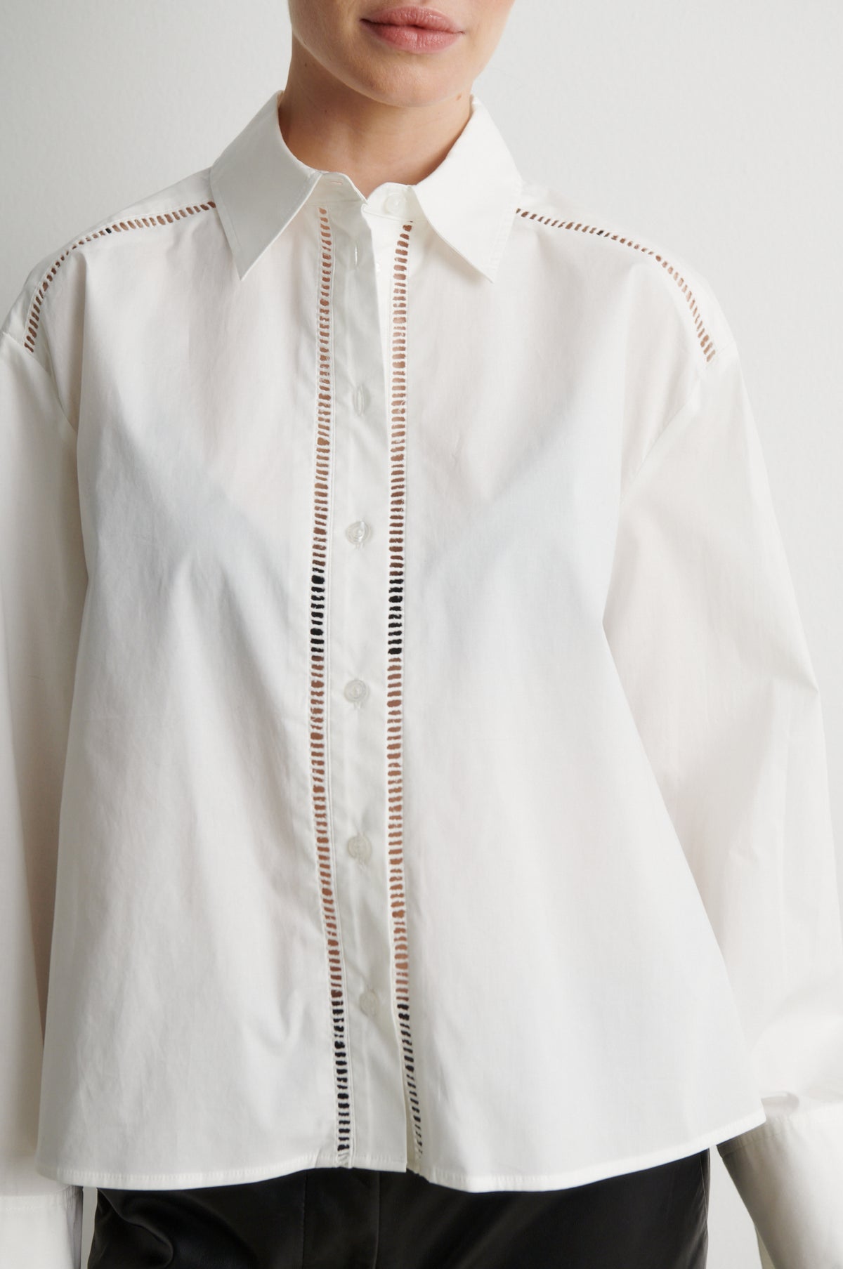 Second Female Jolien Shirt