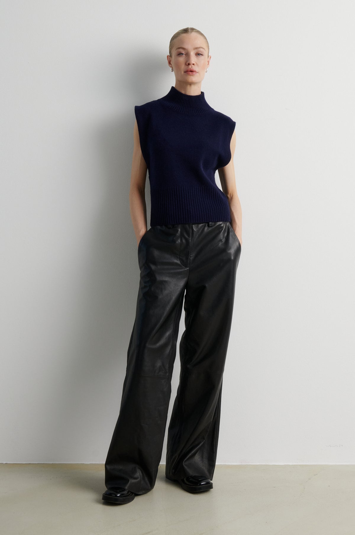 Second Female Longo Knit T-Neck Vest