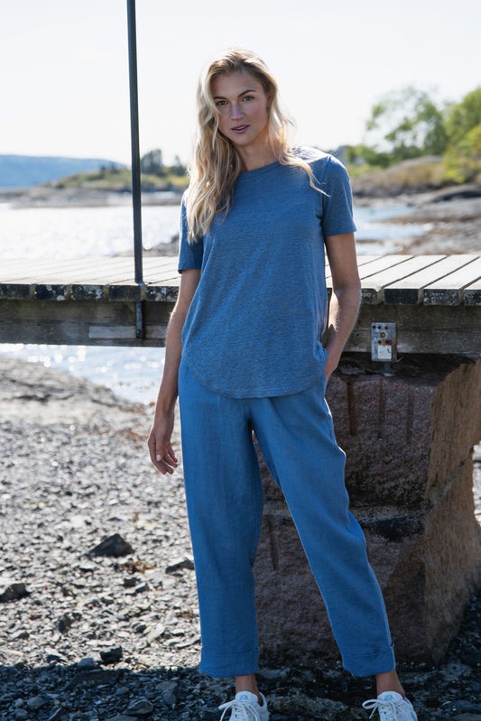 CTMH Leslie Washed Blue T-shirt