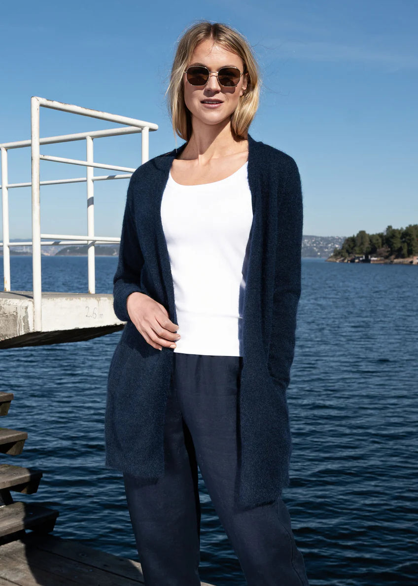 CTMH Clara Sort Cardigan