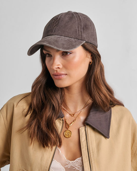 Caps fra britiske Katie Loxton