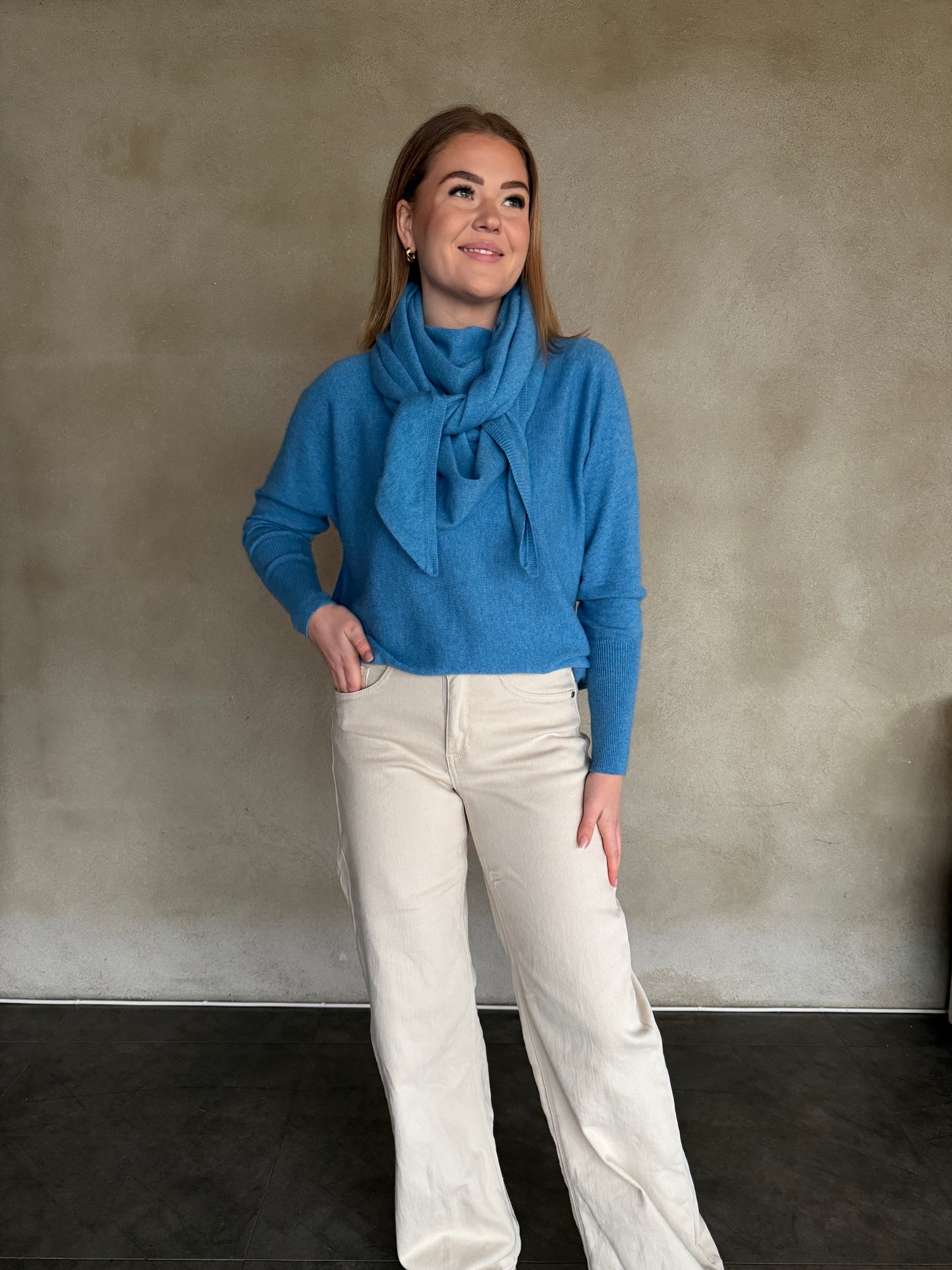 Reve Louise Trekant Skjerf Blå